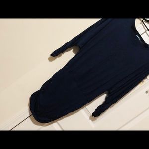 Tea length dress with elastic ends